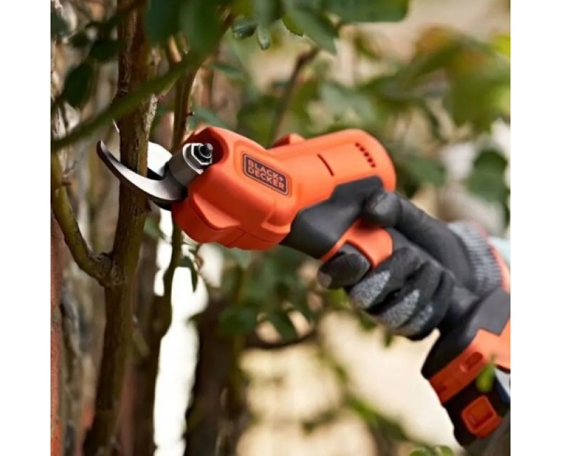 Sodo žirklės BLACK+DECKER 18 V akumuliatorius, 1 x 2,0 Ah ličio jonų akumuliatorius, įkroviklis BCPP18D1-QW