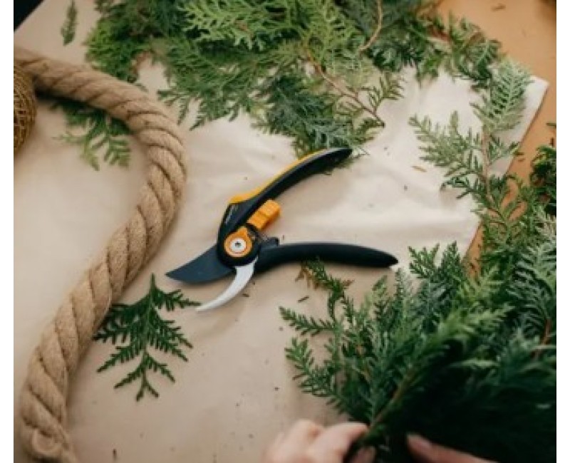 Dārza šķēres FISKARS SmartFit Plus P541 1057169