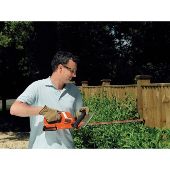 Dzīvžoga šķēres BLACK+DECKER 18 V akumulatora 45 cm, 1 x 2,0 Ah akumulators, lādētājs GTC1845L20-QW