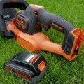 Gyvatvorių žirklės BLACK+DECKER 18 V akumuliatorius 50 cm, 1 x 4,0 Ah akumuliatorius, įkroviklis GTC18504PC-QW