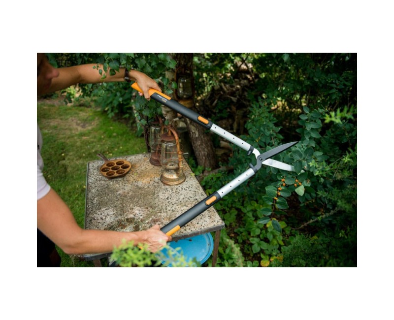 Dzīvžoga šķēres FISKARS SmartFit  HS86 teleskopiskās 1013565