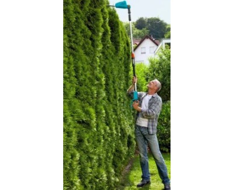 Dzīvžoga šķēres Gardena 18 V akumulatora teleskopiskās  THS 42/18V P4A, 42 cm, 1 x 2,5 Ah akumulators, lādētājs 14732-20