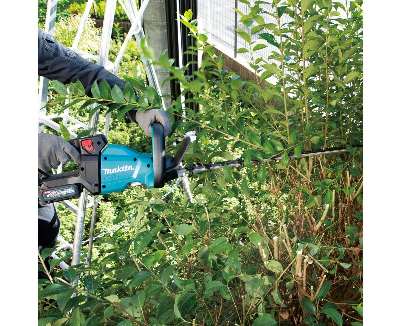 Dzīvžoga šķēres Makita 40 V akumulatora 60 cm, 2 x 4,0 Ah akumulatori, lādētājs UH006GM201