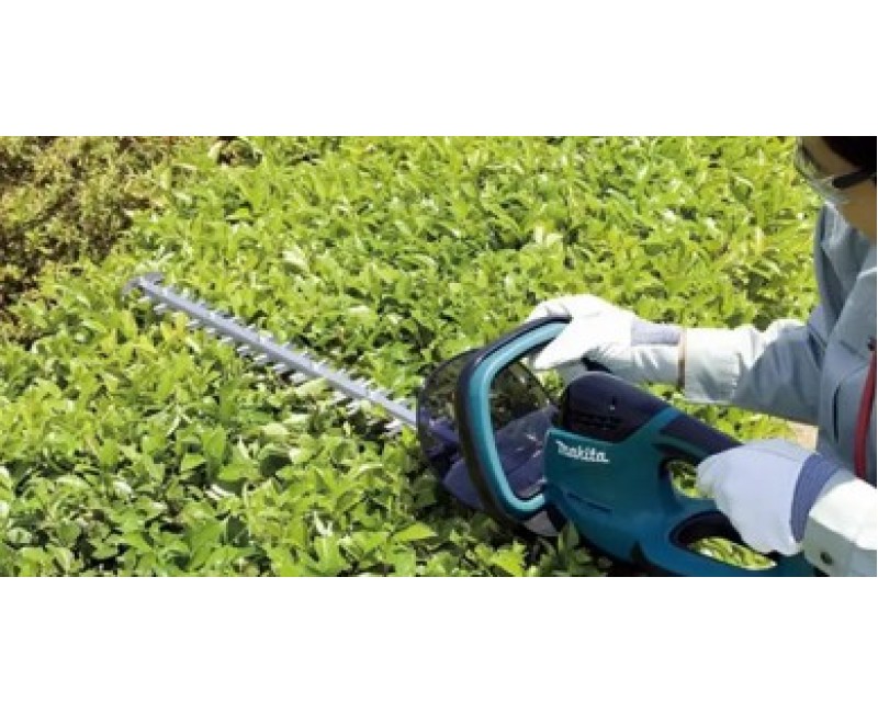 Триммер для живой изгороди Makita 48 см, 400 Вт UH4861
