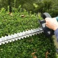 Триммер для живой изгороди Makita 48 см, 400 Вт UH4861