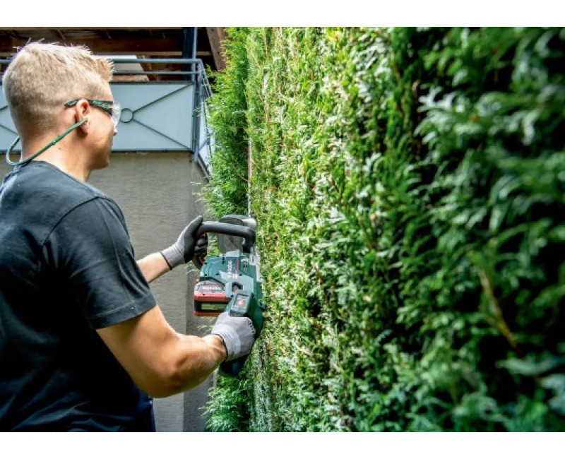 Dzīvžoga šķēres Metabo 18 V akumulatora 75 cm, bez akumulatora un lādētāja 601724850