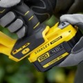 Dzīvžoga šķēres Stanley 18 V akumulatora 65 cm, 1 x 4,0 Ah akumulators, lādētājs SFMCHT855M1-QW