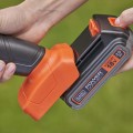 Krūmu un zāles šķēres BLACK+DECKER 18 V akumulatora, 1 x 2,0 Ah  akumulators, lādētājs BCSS18D1-QW