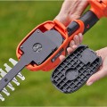 Krūmu un zāles šķēres BLACK+DECKER 3,6 V akumulatora, bez akumulatora un lādētāja BCSS18B-XJ