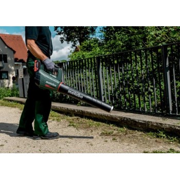 Lapų pūtėjas Metabo 18 V akumuliatorius, 2 x 5,2 Ah akumuliatoriai, įkroviklis 601607650