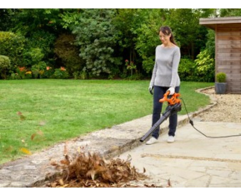 Lapu Pūtējs / Sūcējs BLACK+DECKER Elektriskais, 3 vienā, 2600 W BEBLV260-QS