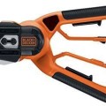 Motorzāģis BLACK+DECKER 18 V akumulatora 1 x 2,0 Ah akumulators, GKC1000L-QW lādētājs