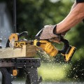 Motorzāģis DeWALT 18 V akumulatora 20 cm, bez akumulatora un lādētāja DCMPS520N