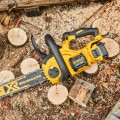 Motorzāģis DeWALT 18 V akumulatora 30 cm, 1 x 5,0 Ah XR akumulators, DCM565P1 lādētājs