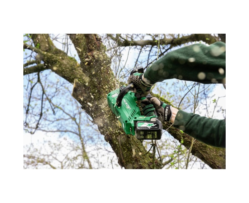 Motorzāģis HiKOKI 36 V akumulatora 30 cm, bez akumulatora un lādētāja CS3630DCW4Z