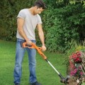 Trimmeris BLACK+DECKER 18 V akumulatora ar auklu, 25 cm pļaušanas platums, 1 x 1,5 Ah akumulators, lādētājs ST1823-QW