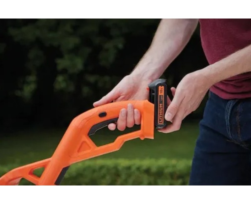Trimmeris BLACK+DECKER 18 V akumulatora ar auklu, 25 cm pļaušanas platums, 1 x 1,5 Ah akumulators, lādētājs ST1823-QW