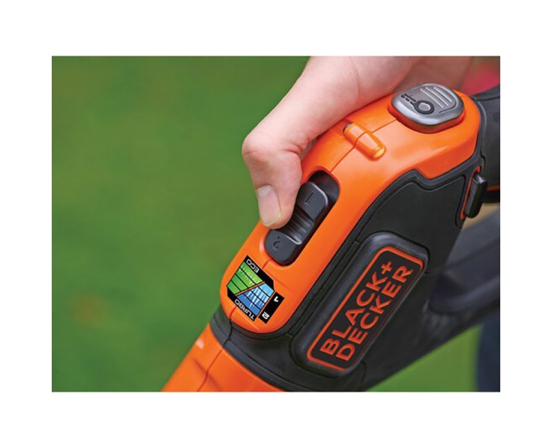 Аккумуляторный триммер BLACK+DECKER 18 В, ширина скашивания 30 см, 1 аккумулятор 4,0 Ач, зарядное устройство STC1840EPC-QW