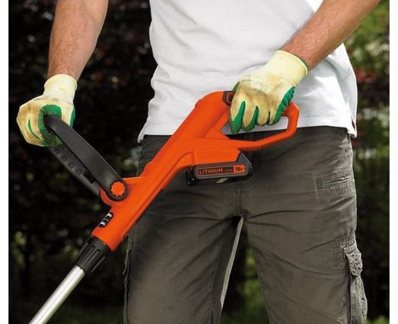 Триммер BLACK+DECKER 18 В, ширина скашивания 23 см, 1 аккумулятор 2,0 Ач, зарядное устройство GLC1823L20-QW