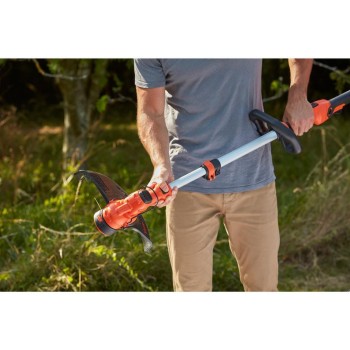 Аккумуляторный триммер BLACK+DECKER 36 В, ширина скашивания 33 см, без аккумулятора и зарядного устройства BCSTA536B-XJ.