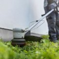 Аккумуляторный триммер Bosch 18 В, ширина скашивания 33 см, без аккумулятора и зарядного устройства 06008D0000