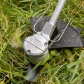 Аккумуляторный триммер Bosch 18 В, ширина скашивания 33 см, без аккумулятора и зарядного устройства 06008D1000