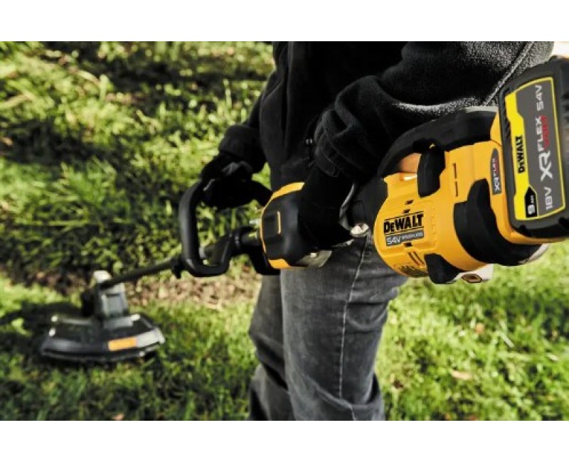 Аккумуляторный триммер DeWALT 54 В, 1 аккумулятор FLEXVOLT 9,0 Ач, зарядное устройство DCMAS5713X1.