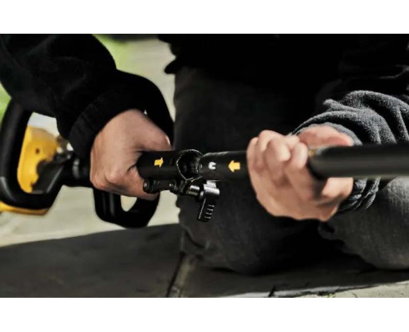 Аккумуляторный триммер DeWALT 54 В, 1 аккумулятор FLEXVOLT 9,0 Ач, зарядное устройство DCMAS5713X1.