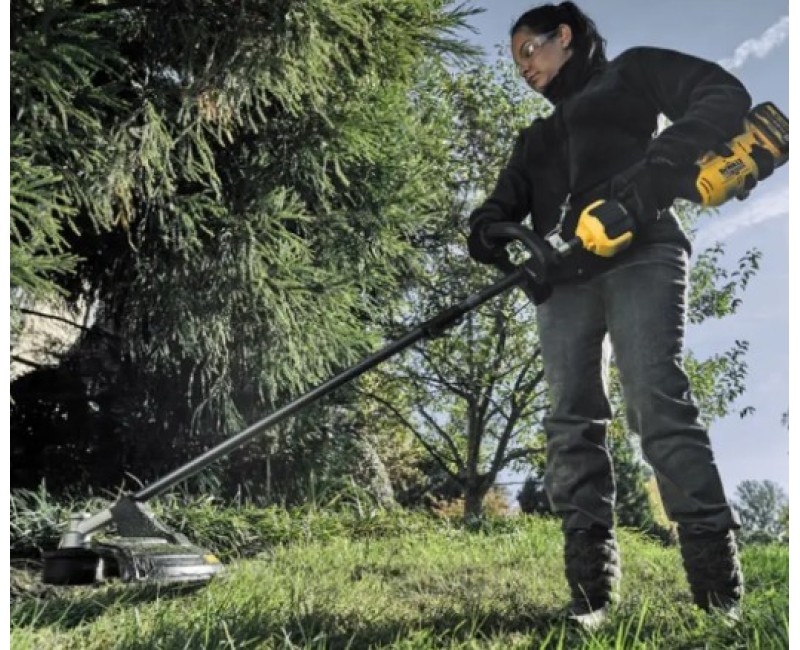Trimmeris DeWALT 54 V akumulatora motora iekārta, bez akumulatora un lādētāja DCMAS5713N