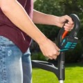 Trimmeris Gardena 14,4 V akumulatora SmallCut Li-23R, pļaušanas platums 23 cm, integrēts akumulators, lādētājs 9822-20