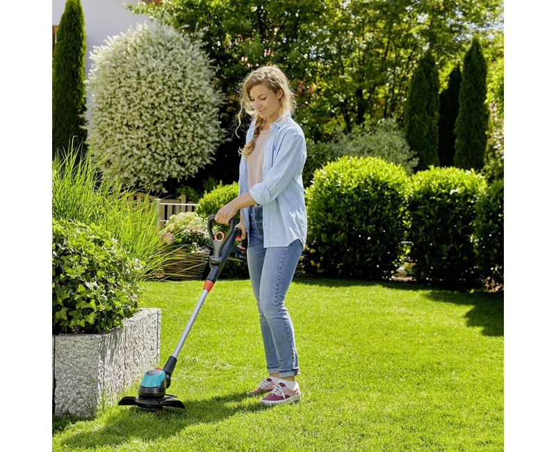 Аккумуляторный триммер Gardena EasyCut 23/18 V P4A, ширина скашивания 23 см, без аккумулятора и зарядного устройства 14700-55