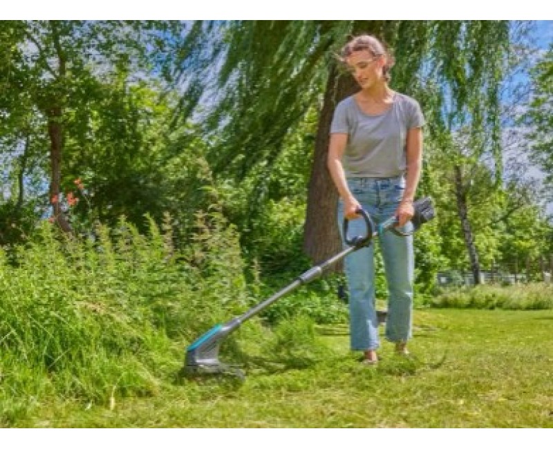 Trimmeris Gardena 18 V akumulatora PowerTrim 30, pļaušanas platums 30 cm, bez akumulatora un lādētāja 14703-55