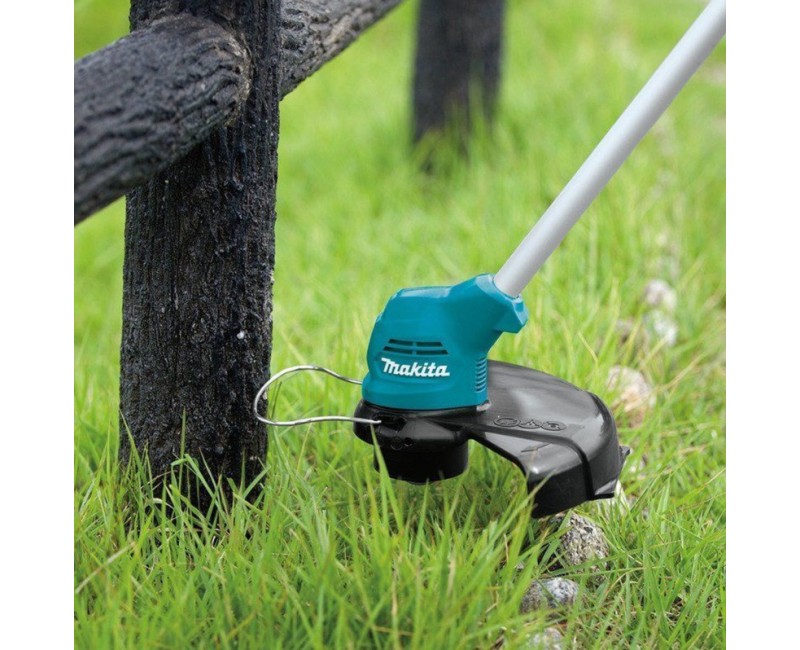 Trimmeris Makita 12 V akumulatora trimmeris, 26 cm pļaušanas platums, bez akumulatora un lādētāja UR100DZ