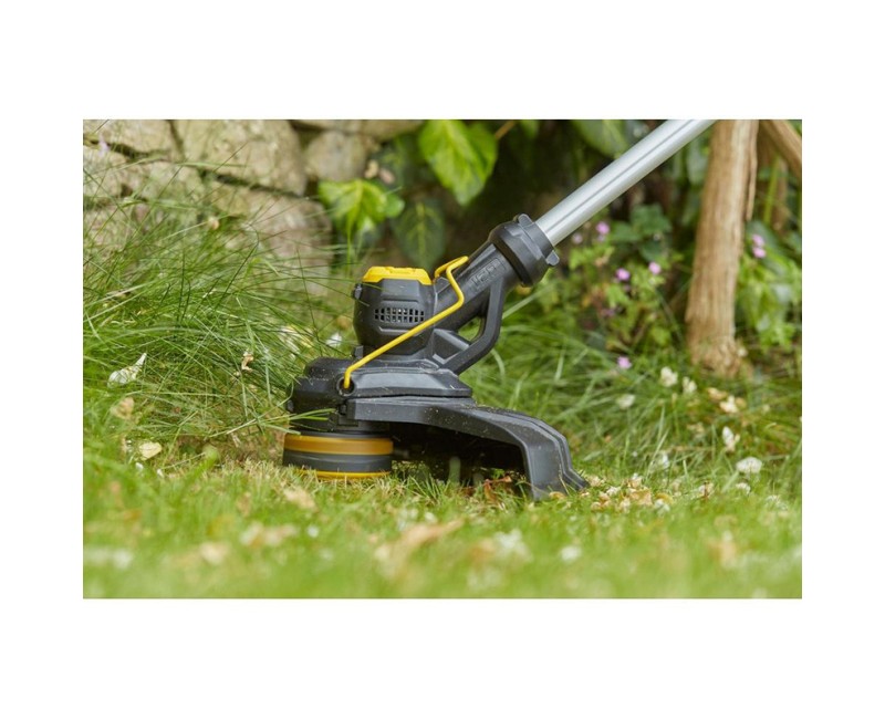 Stanley trimeris 18 V su vijole, 33 cm pjovimo plotis, 1 x 4,0 Ah akumuliatorius, įkroviklis SFMCST933M1-QW