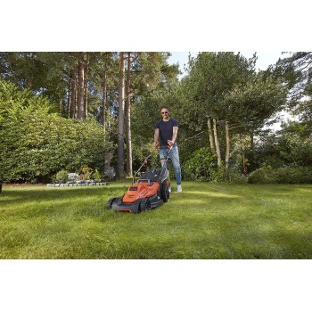Zāles pļāvējs BLACK+DECKER Elektriskais 1600 W, pļaušanas platums 38 cm BEMW471BH-QS