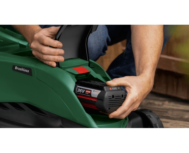 Газонокосилка Bosch 36 В, аккумулятор, ширина скашивания 44 см, без аккумулятора и зарядка 06008B9G00