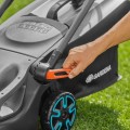 Zāles pļāvējs Gardena 18 V PowerMax 37/36V P4A, pļaušanas platums 37 cm, 2 x 4,0 Ah akumulatori, lādētājs 14638-20