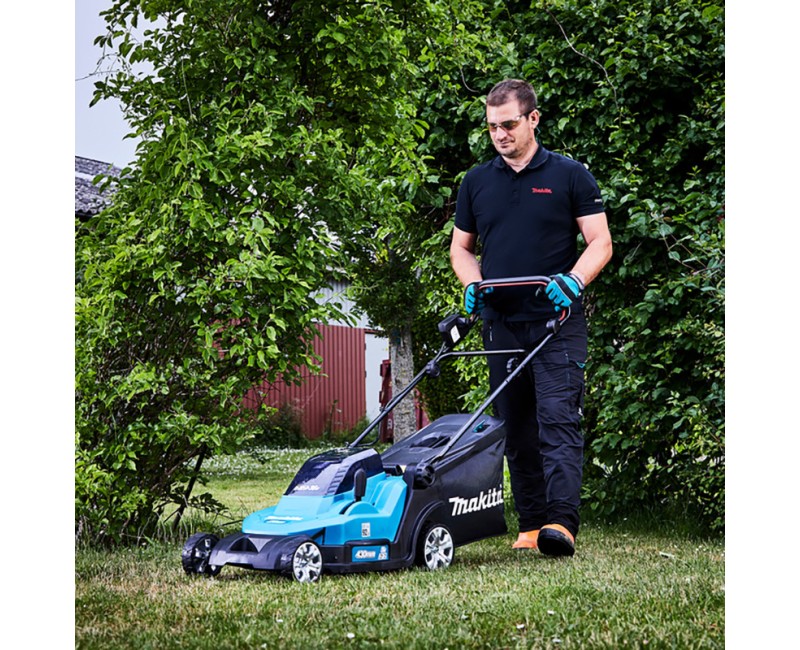 Zāles pļāvējs Makita 18 V akumulatora, 43 cm pļaušanas platums, 2 x litija jonu LXT 5,0 Ah akumulatori, DLM432PT2 lādētājs