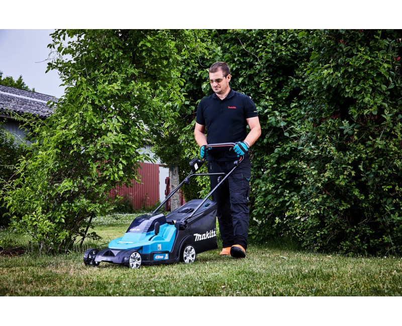 Svajakone Makita 18 V akumuliatorinis vejos pjovimo traktoriukas 43 cm pjovimo plotis be akumuliatoriaus ir įkroviklio DLM432Z