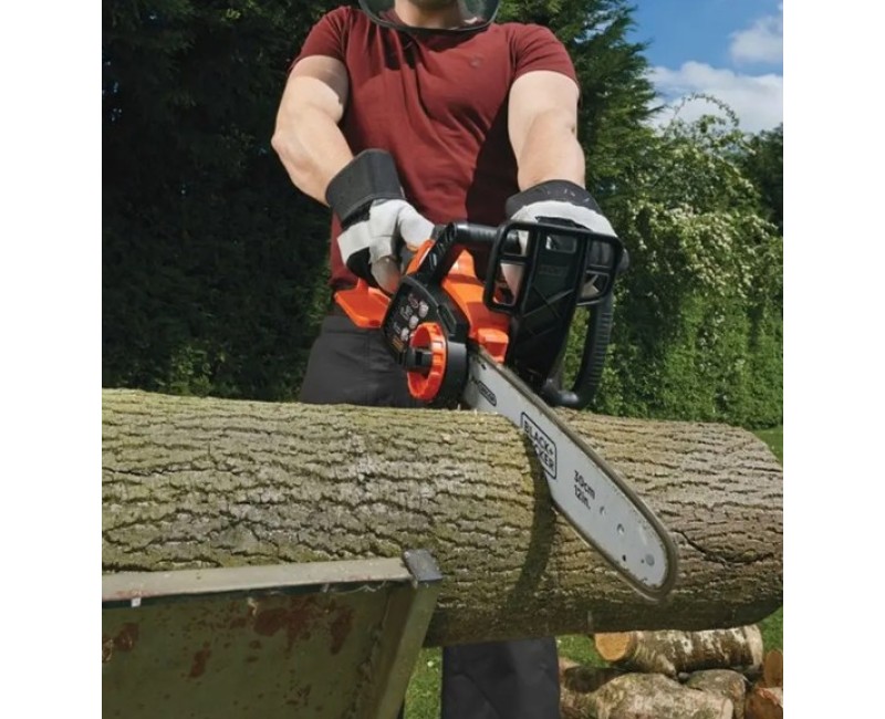 Motorzāģis BLACK+DECKER 36 V akumulatora  30 cm, 1 x 2,5 Ah akumulators, lādētājs GKC3630L25-QW