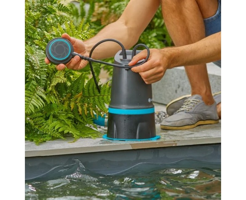 Iegremdējamais (Dernāžas) sūknis Gardena 20000 BASIC, ar piederumiem 550W 970824501