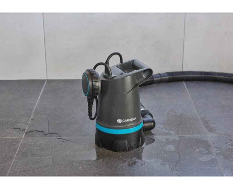 Iegremdējamais (Dernāžas) sūknis Gardena Basic 550W tīram ūdenim, 970762201