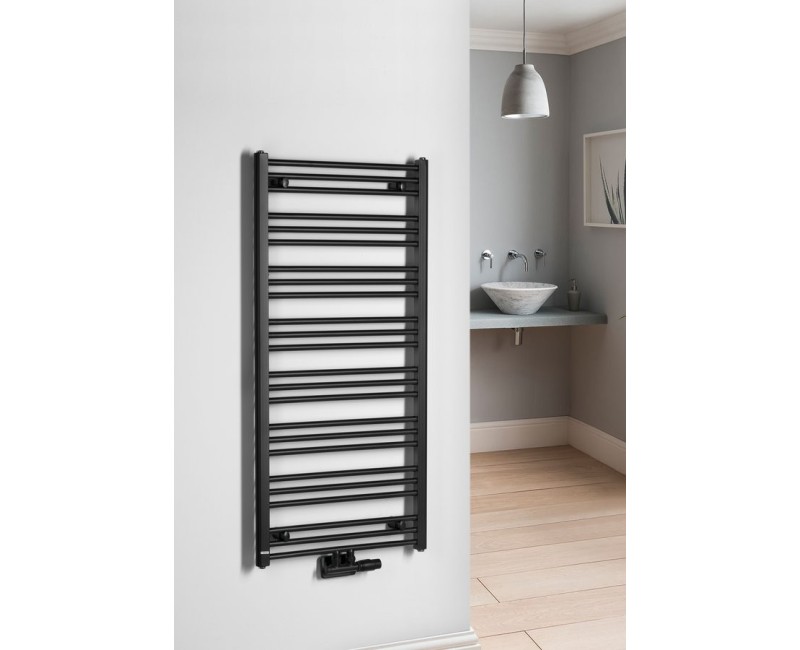 Dvieļu žāvētājs / Radiators Bruckner Albrecht 60x125cm, 611 W, melns 600.117.6
