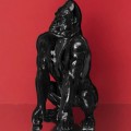 Dekors gorillas figūra, melna, spīdīga, 24 cm