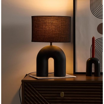 Galda lampa – melna keramikas lampa ar auduma abažūru LA0117