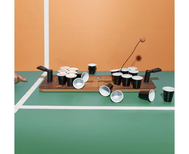 Galda spēle Beer Pong katapulta ar azartu un precizitāti MG3531