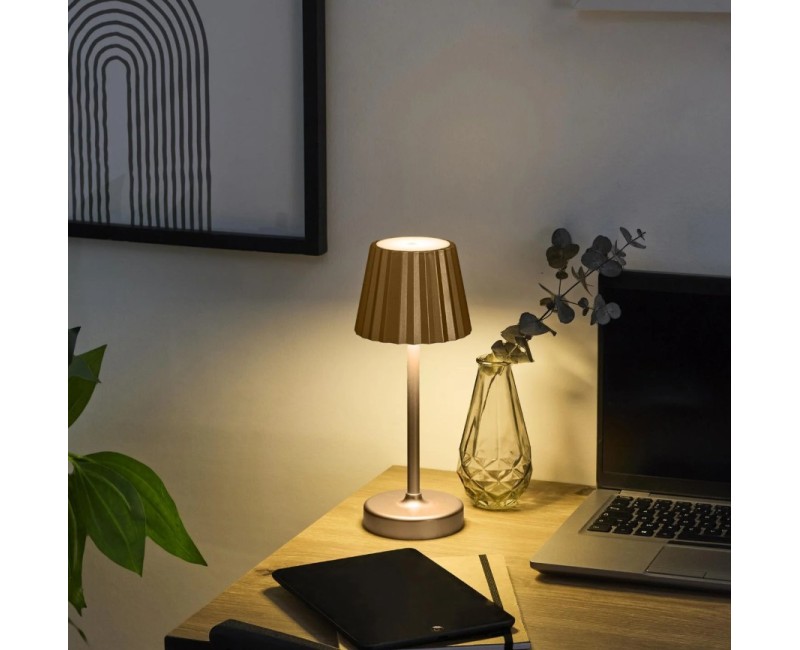LED Lampa / Dekors Kawaii, "Dzēriens" 19 × 25,4 cm LA0156 Dzēriens