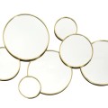 Spogulis Dekoratīvais sienas “Golden Circles” ar zelta metāla rāmi, 57 × 35 cm