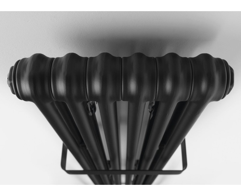 Dvieļu žāvētājs / Radiators Sapho Fede 31x150 cm, 643 W, matēti melns  IR191