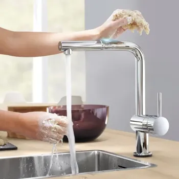 Смеситель для раковины в ванной Grohe MintaTouch, электронный, хром, 31360001